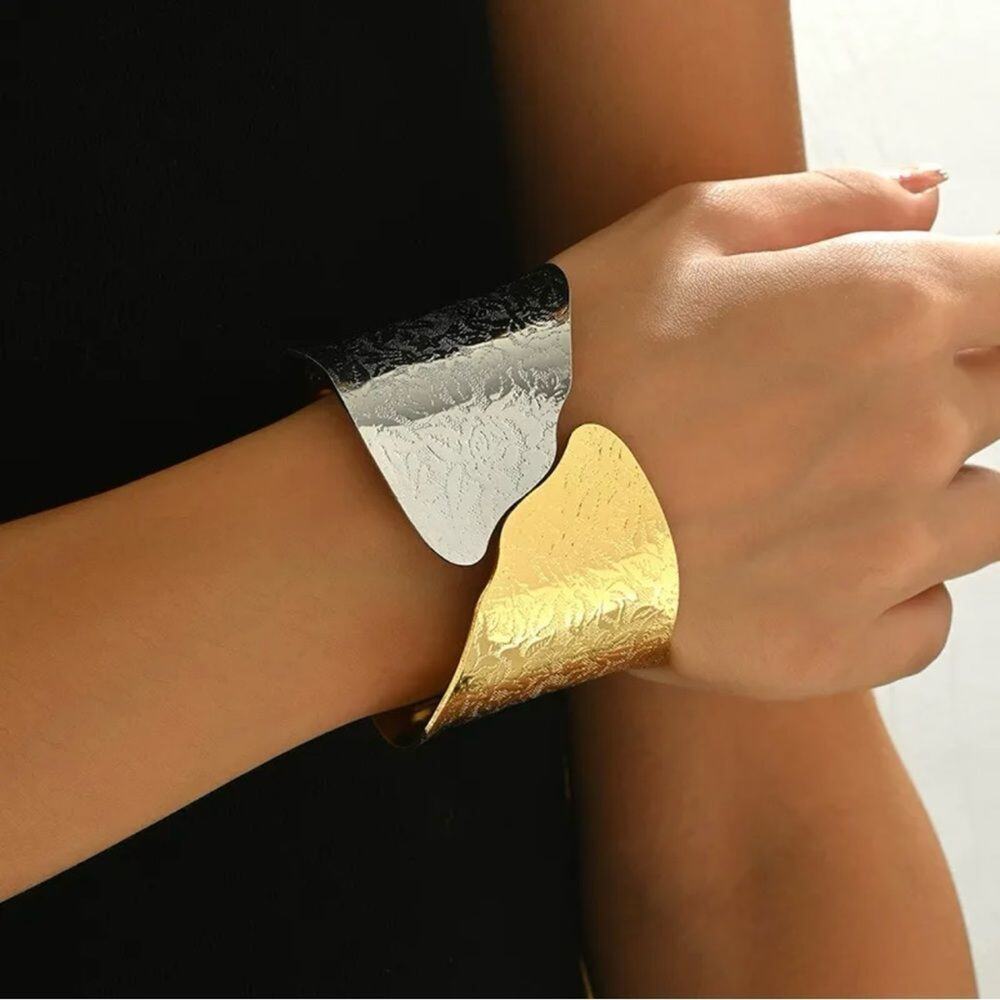 Silver and Gold Cuff Bracelet - Picture 3 of 6